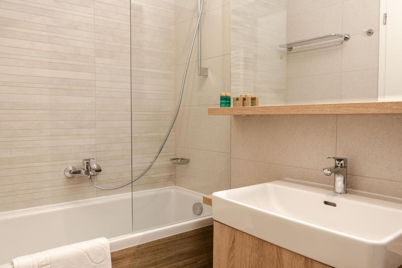 Apart B&V 701 Coresi - Luxury Mountain Haven براشوف المظهر الخارجي الصورة
